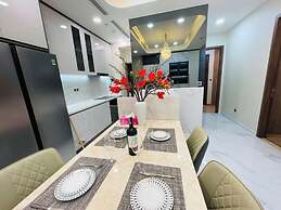 Sky Center Tan Son Nhat Airport Luxury