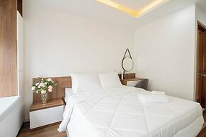 Sky Center Tan Son Nhat Airport Luxury