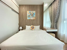 Sky Center Tan Son Nhat Airport Luxury