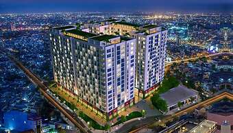 Sky Center Tan Son Nhat Airport Luxury