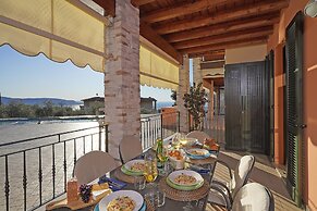 Le Terrazze PT 31 by Wonderful Italy