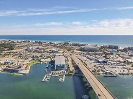 Sandy Pointe #211- Bream Island