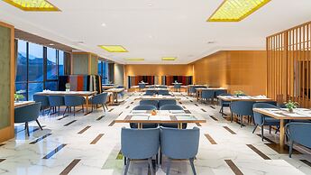 Holiday Inn Dujiangyan Ancient Town by IHG