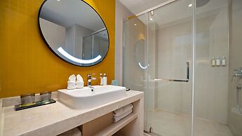 Holiday Inn Dujiangyan Ancient Town by IHG