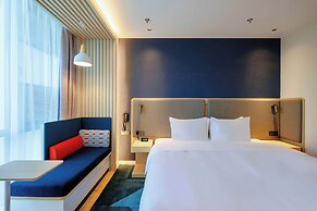 Holiday Inn Express Wuxi East Station by IHG