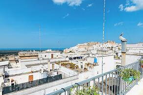 Olivia in Wonderland by Wonderful Italy