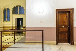 Cozy Studio in Chiaia district