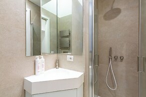 Cozy Studio in Chiaia district