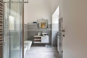 Al Khalisa Apartment by Wonderful Italy