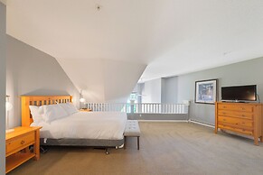 Borgata Lodge