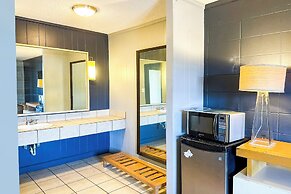 Sunrise Inn By OYO Albany