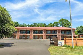 Sunrise Inn By OYO Albany