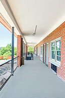 Sunrise Inn By OYO Albany