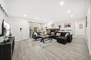 Idyllic Paradise Near Downtown LA