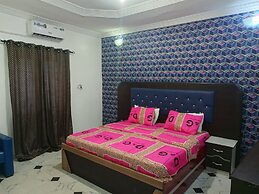 Micheal Hotel & Suites Ltd