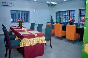 Micheal Hotel & Suites Ltd