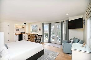 Harbor View Cozy Retreat for 2