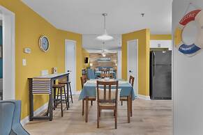 Beachy Vibe 2 BDR In Desirable HHI Resort!