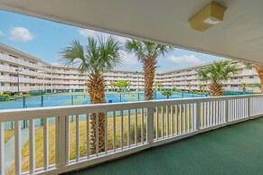 Beachy Vibe 2 BDR In Desirable HHI Resort!