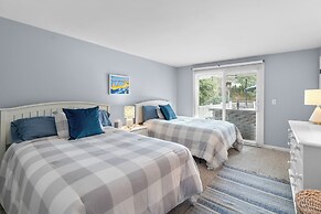 The Endless Summer Hideaway