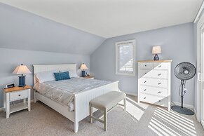 The Endless Summer Hideaway