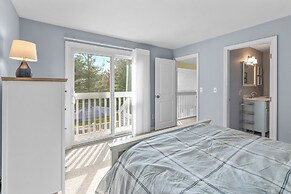 The Endless Summer Hideaway