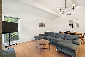 Quiet 4 Bedroom Home Located off Sola