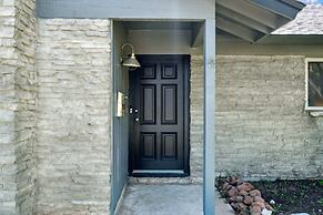 Quiet 4 Bedroom Home Located off Sola