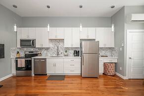 Findlay Market Suite 5