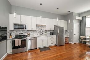 Findlay Market Suite 5