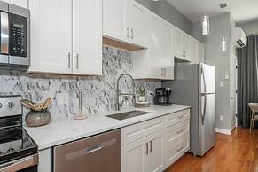 Findlay Market Suite 5