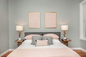 Findlay Market Suite 5