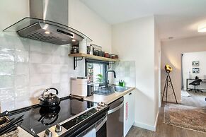 5BR Sleeps 14 w/ In-law Suite & Bbq!