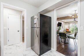 Stone Creek Retreat 2 BR Home!