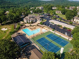 Stone Creek Retreat 2 BR Home!