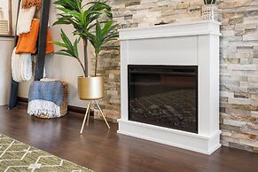 Stone Creek Retreat 2 BR Home!