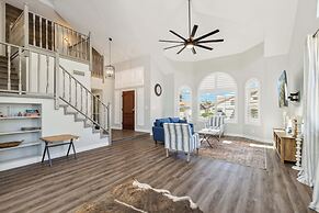 Red Mountain Retreat 5 BDR w/ Heated Pool!
