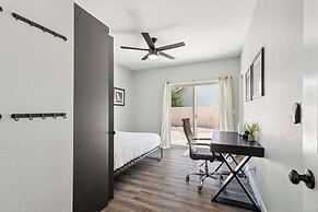 Red Mountain Retreat 5 BDR w/ Heated Pool!