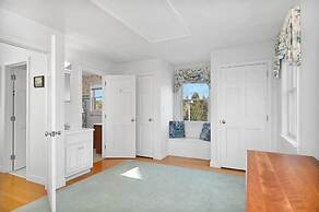 3BR Oceanfront on Nubble Cliffs!