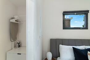 Palm Paradise Retreat Sleeps 4