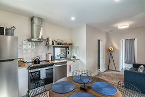 Palm Paradise Retreat Sleeps 4