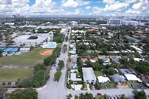 Palm Paradise Retreat Sleeps 4