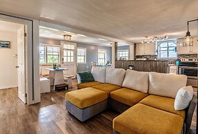 Dolphin Bay Hideaway