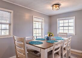 Dolphin Bay Hideaway