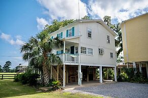 Dolphin Bay Hideaway