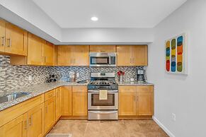 Heck Street Hideaway