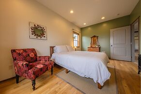 Hollenback Heights Epic Views!