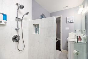 Grand Chalet Getaway