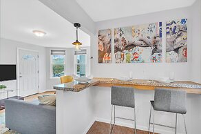 Heck Street Hideaway - Copy