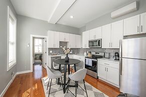 Findlay Market Suite 6